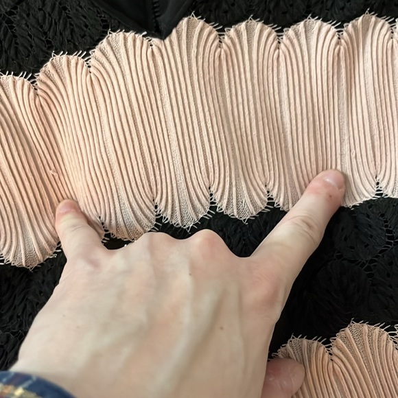 Taylor Pleated Lace Pink & Black Midi Dress - Size 14 - Picture 10 of 13